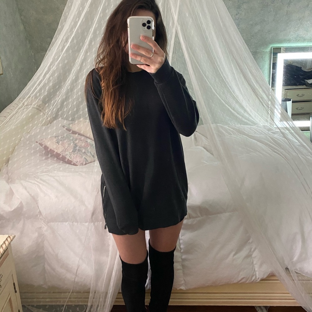 🌸 Forever 21 Gray Oversized Sweater